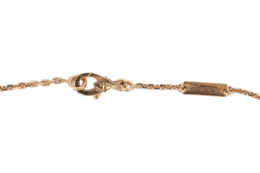 van cleef vintage alhambra pendant gold malachite