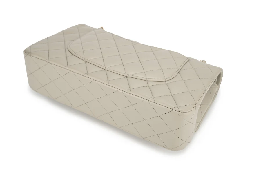 Chanel Med Classic Flap Lambskin Grey GHW - Image 12